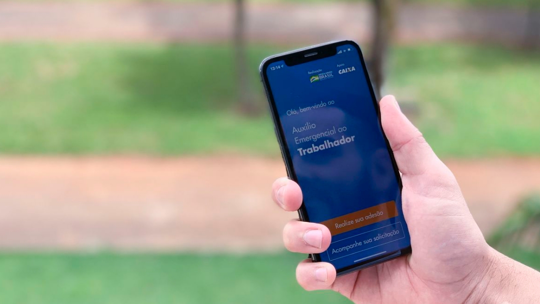Caixa paga aux&iacute;lio emergencial a nascidos em setembro
