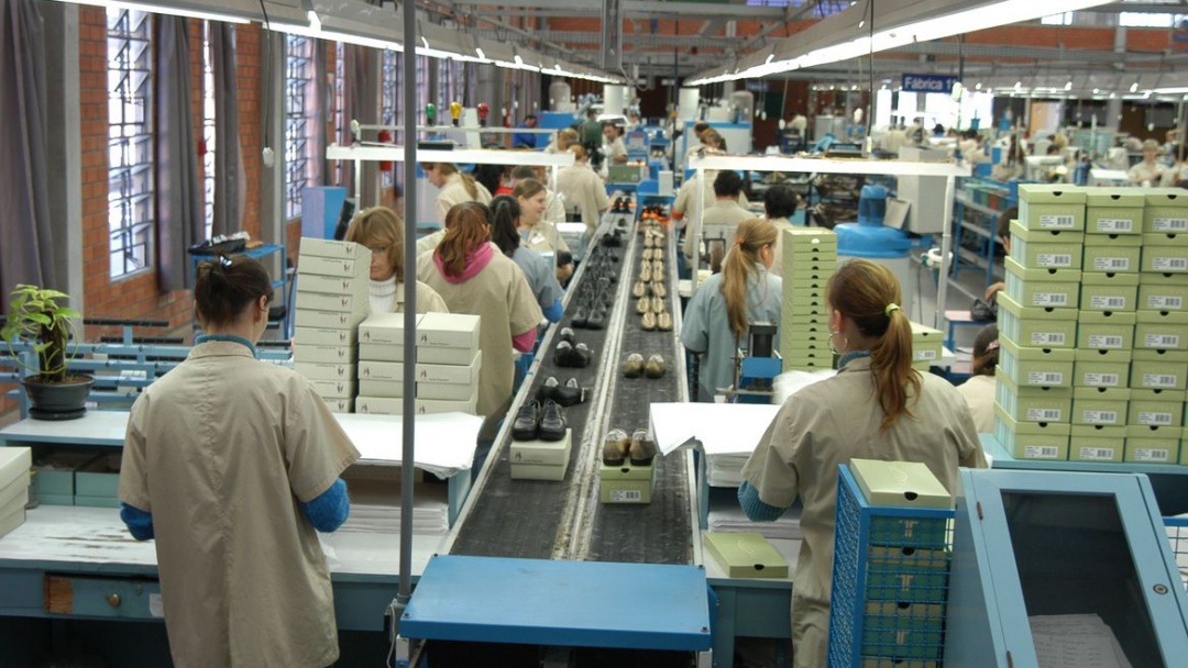 Confian&ccedil;a da ind&uacute;stria sobe 3,4 pontos em junho