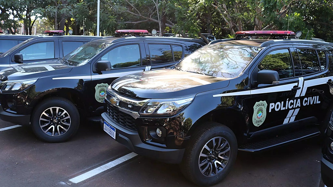 Vereador &eacute; preso ap&oacute;s atirar contra jovem que perdeu o olho