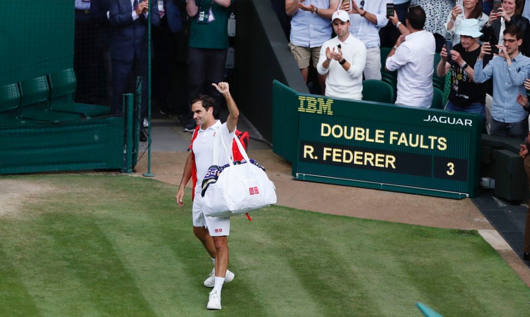 Hurkacz destrói sonho de nono título de Federer em Wimbledon