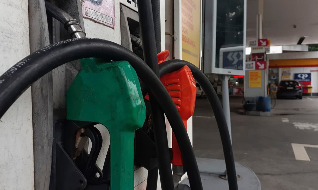 Governo fixa percentual do biodiesel misturado ao &oacute;leo diesel em 12%