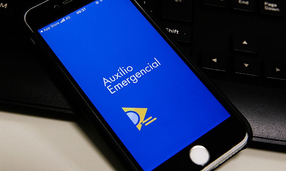 Caixa paga hoje aux&iacute;lio a nascidos em outubro