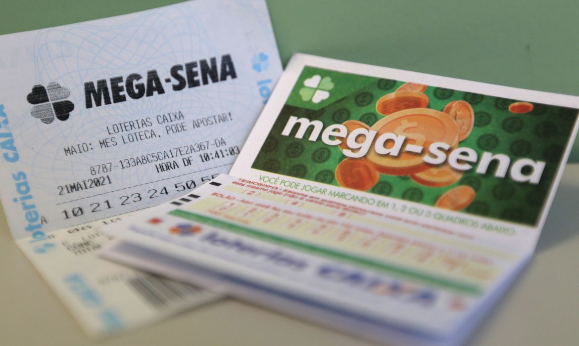 Mega-Sena sorteia pr&ecirc;mio acumulado em R$ 46 milh&otilde;es 
