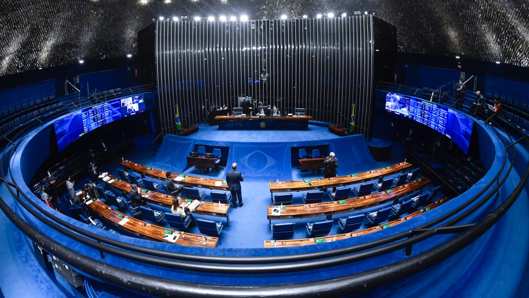 Reforma em impostos municipais e estaduais pode prejudicar empres&aacute;rios