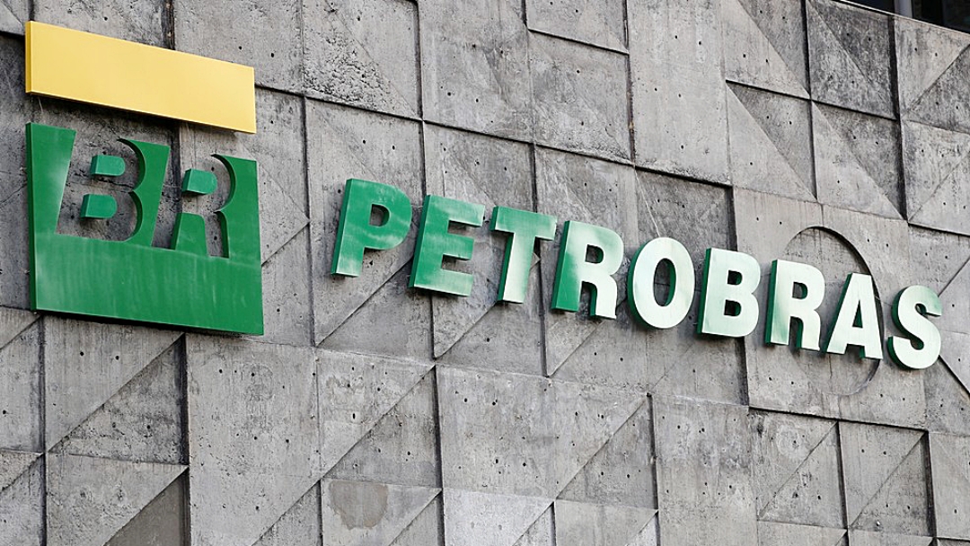 Petrobras sobe pre&ccedil;os da gasolina e do g&aacute;s de cozinha a partir de amanh&atilde;