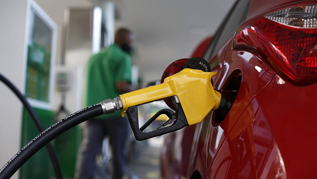 Petrobras reajusta mais uma vez pre&ccedil;os da gasolina e do diesel