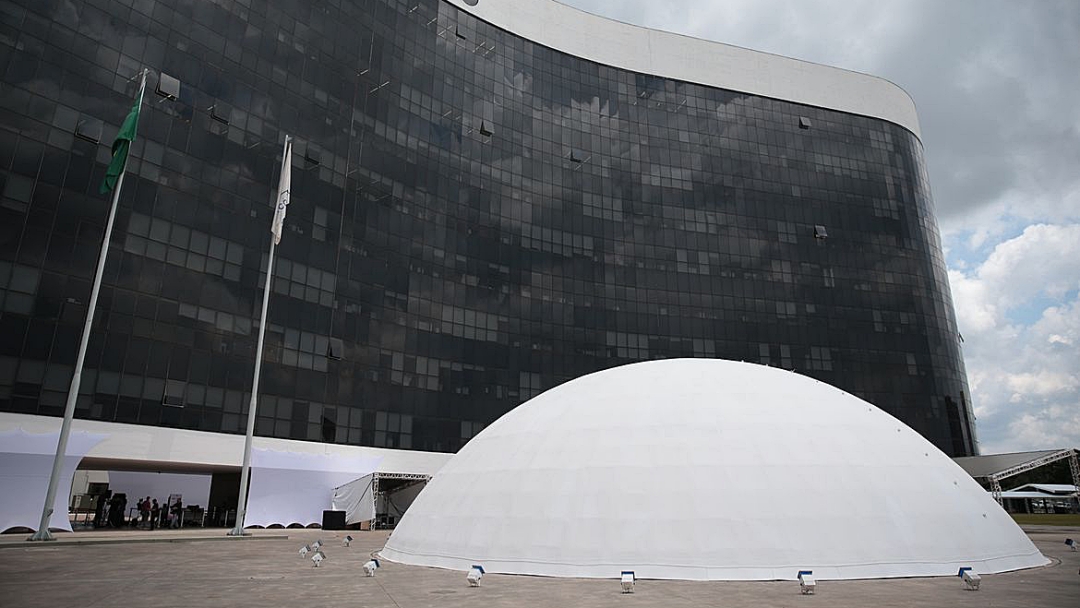 TSE antecipa vigência de assinatura eletrônica para criar partido