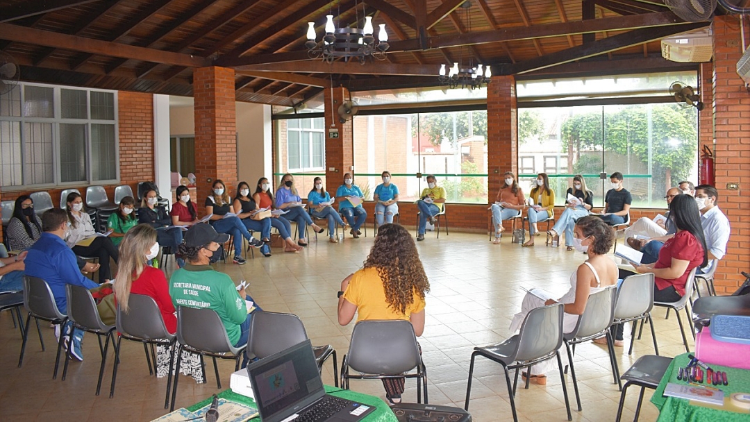 Qualifica&ccedil;&atilde;o da Rede Cegonha &eacute; tema de oficina para profissionais da sa&uacute;de