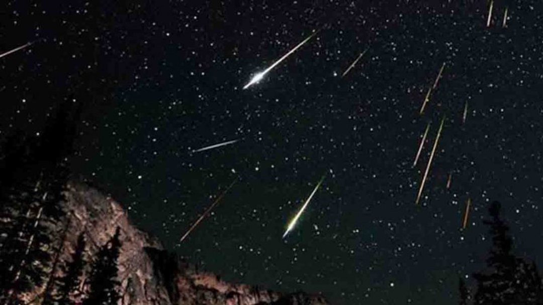 C&eacute;u de MS em dezembro ter&aacute; chuva de meteoros mais esperada do ano e passagem de cometa