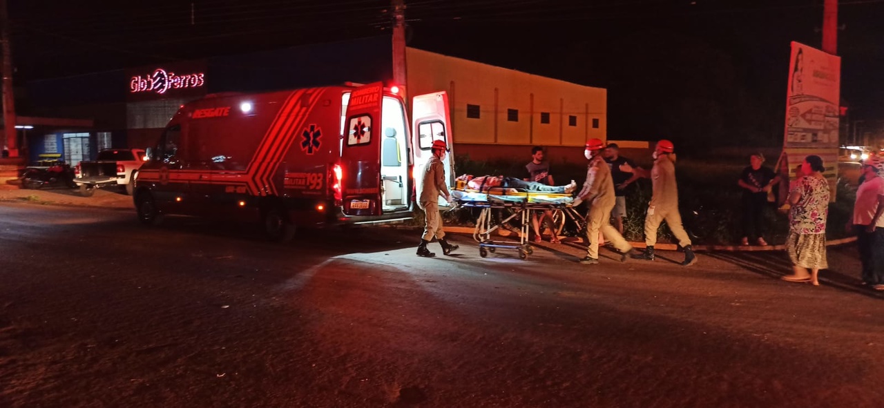 Ciclista fica ferido em acidente com motocicleta na Dorvalino