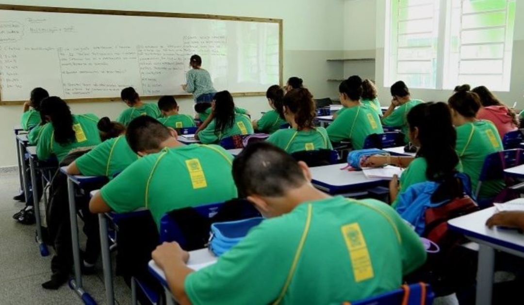 Governo do Estado convoca 590 aprovados em concurso da Educa&ccedil;&atilde;o