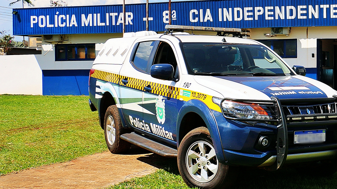 M&atilde;e surta, joga gasolina e ateia fogo nos filhos que sofrem queimaduras 