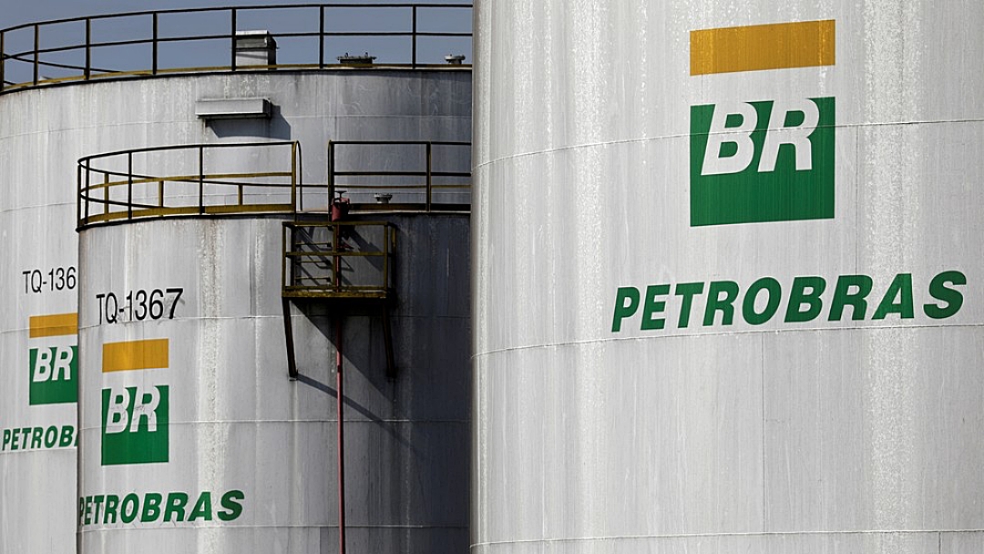 Petrobras sobe pre&ccedil;os da gasolina e do diesel hoje