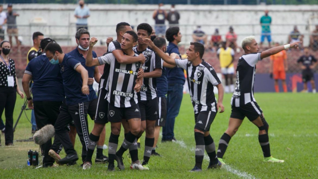 Botafogo e Mirassol garantem vaga nas 4&ordm; de final da Copinha