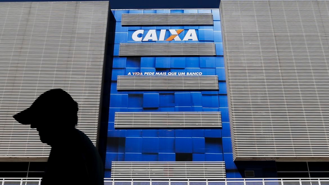 Caixa libera abono para trabalhadores nascidos em mar&ccedil;o