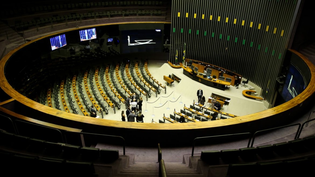 C&acirc;mara conclui vota&ccedil;&atilde;o do projeto que libera jogos no pa&iacute;s