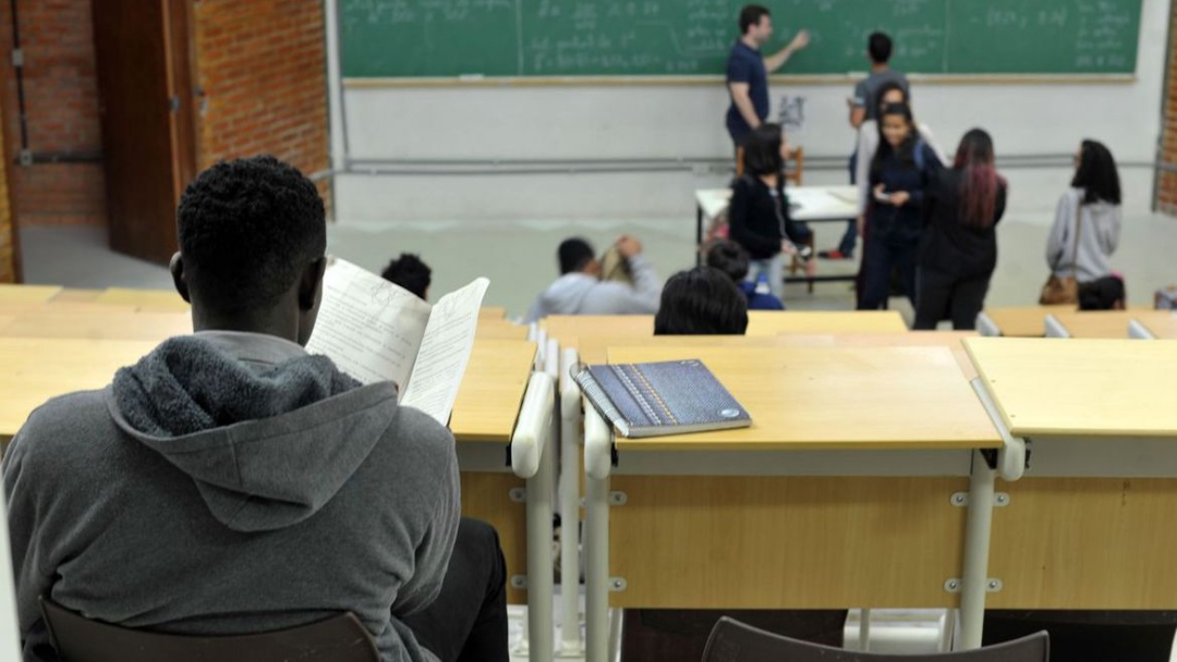 Estudantes t&ecirc;m at&eacute; esta sexta-feira para se inscrever no Prouni