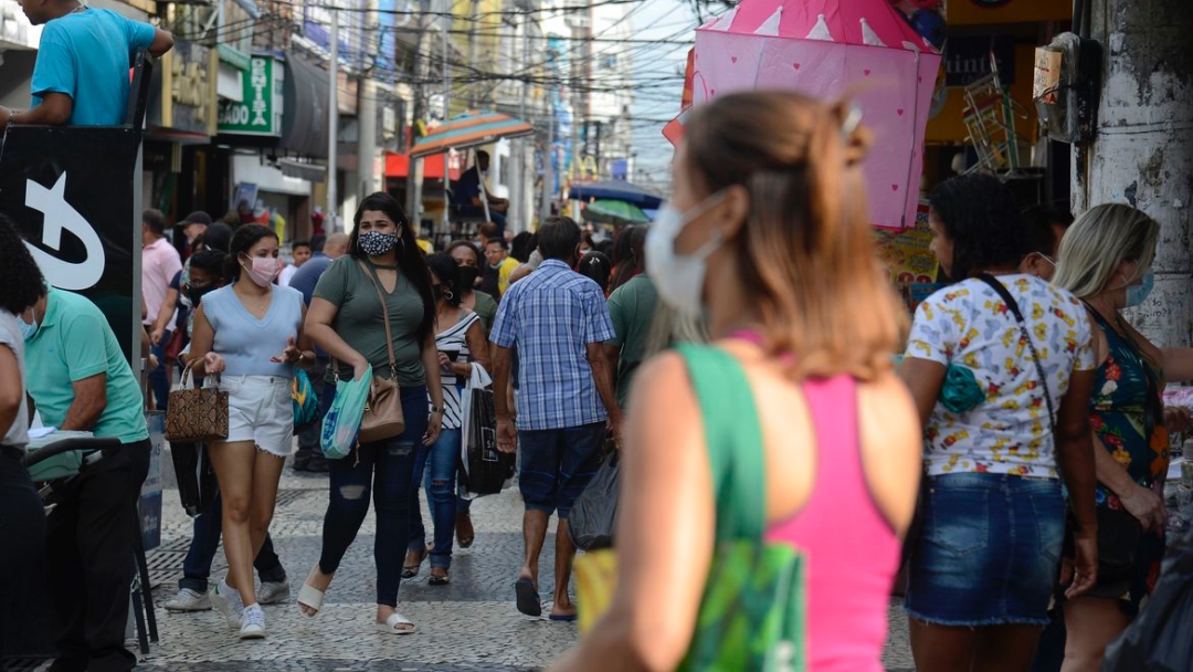 Brasil registra 68.893 novos casos de covid-19 em 24 horas