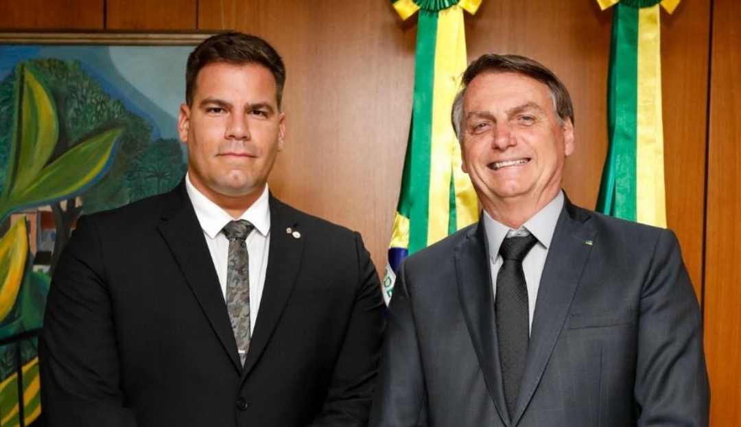 Em Brasília, Contar filia-se ao PL e reforça pré-candidatura ao Governo de MS