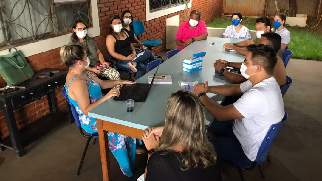 Sa&uacute;de restringe uso obrigat&oacute;rio de m&aacute;scaras &agrave;s escolas, reparti&ccedil;&otilde;es, postos e hospital