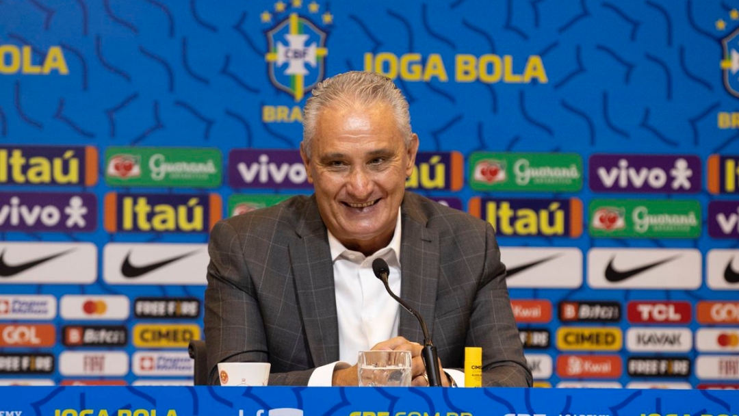 Com novidade, Tite convoca sele&ccedil;&atilde;o para reta final das Eliminat&oacute;rias