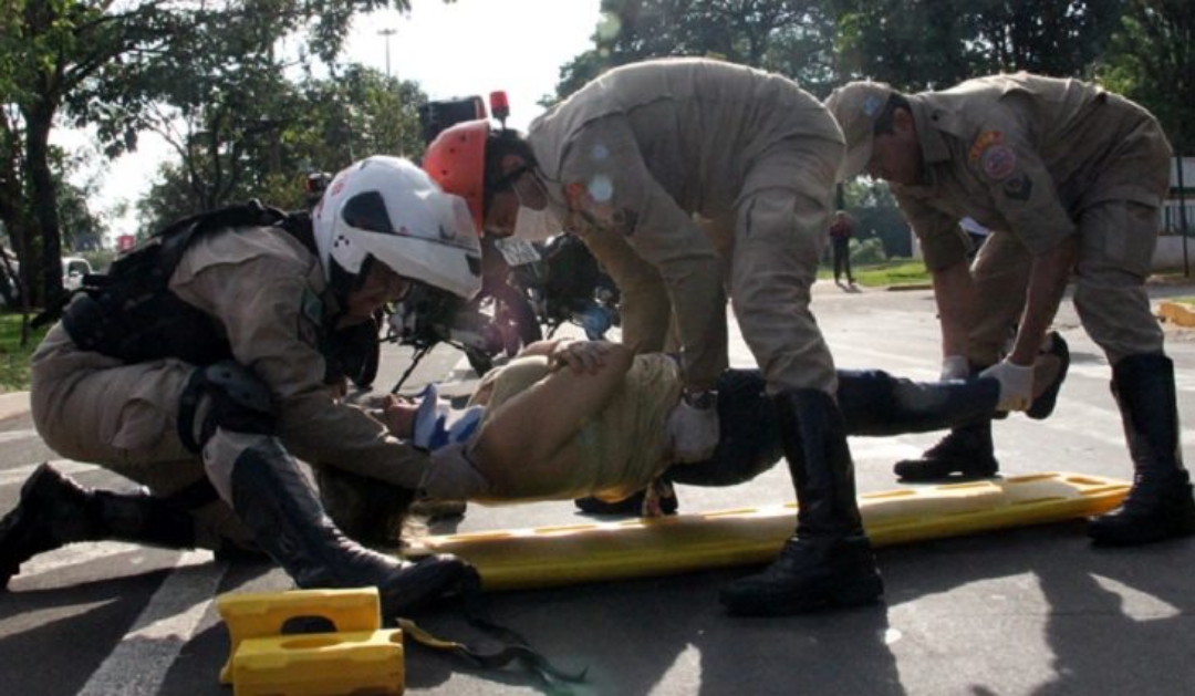 Corpo de Bombeiros orienta primeiros socorros em caso de acidente no tr&acirc;nsito