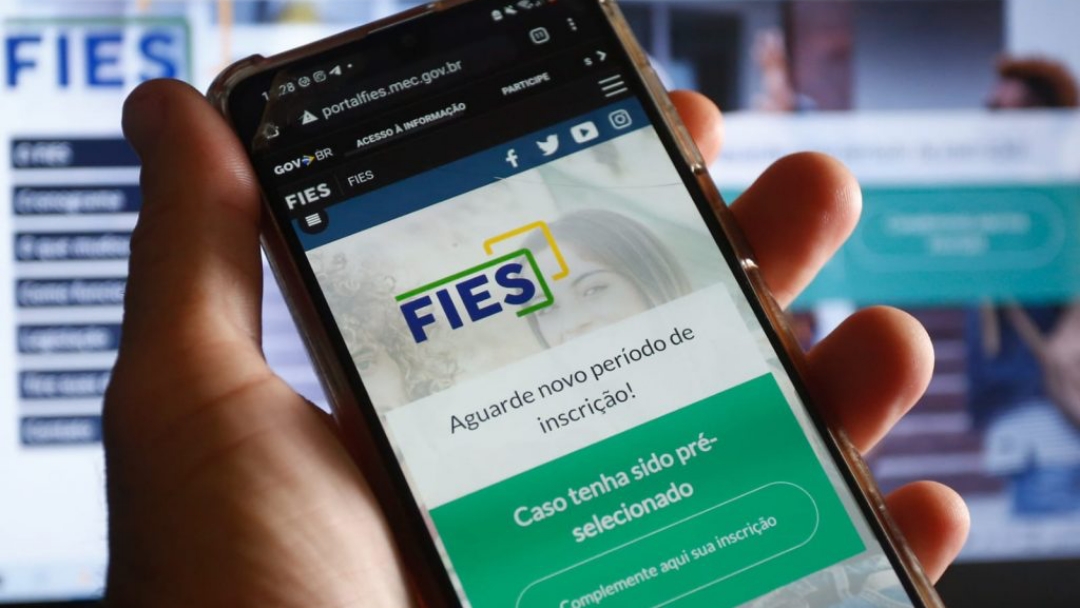 Entenda regras para renegociar as d&iacute;vidas do Fies