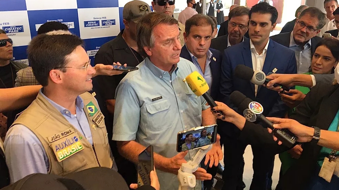 Queiroga deve anunciar fim da pandemia at&eacute; dia 31, diz Bolsonaro