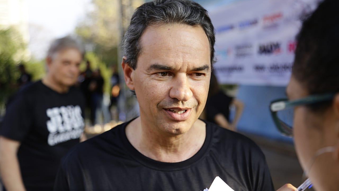 Marquinhos reafirma pré-candidatura ao governo e anuncia reunião na fronteira