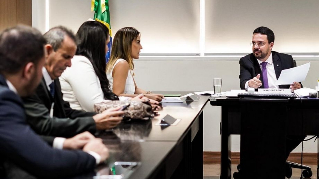 Senadora Soraya Thronicke cobra pagamento de emendas da Educação a 6 cidades de MS