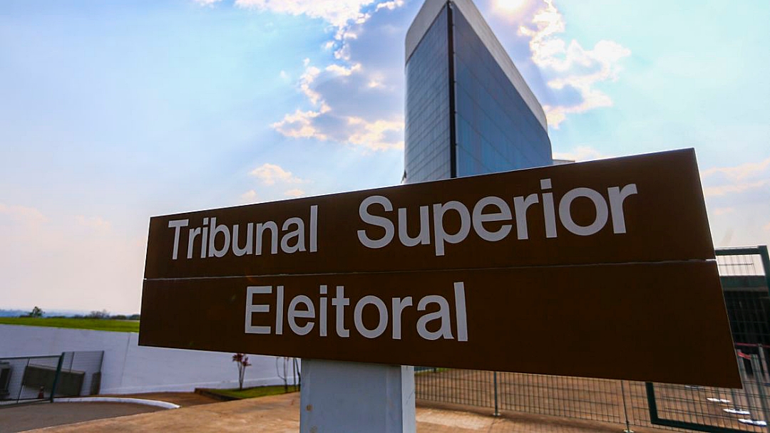 STF aprova lista tríplice para escolha de ministro substituto do TSE