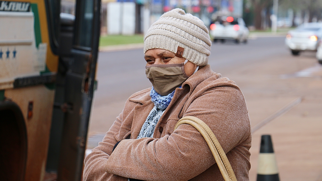 Frio come&ccedil;a a dar tr&eacute;gua nesta segunda, mas deve voltar no final de semana