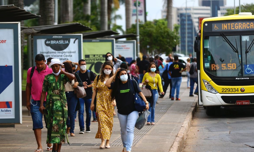 Covid-19 responde por 59,6% dos casos de S&iacute;ndrome Respirat&oacute;ria Aguda