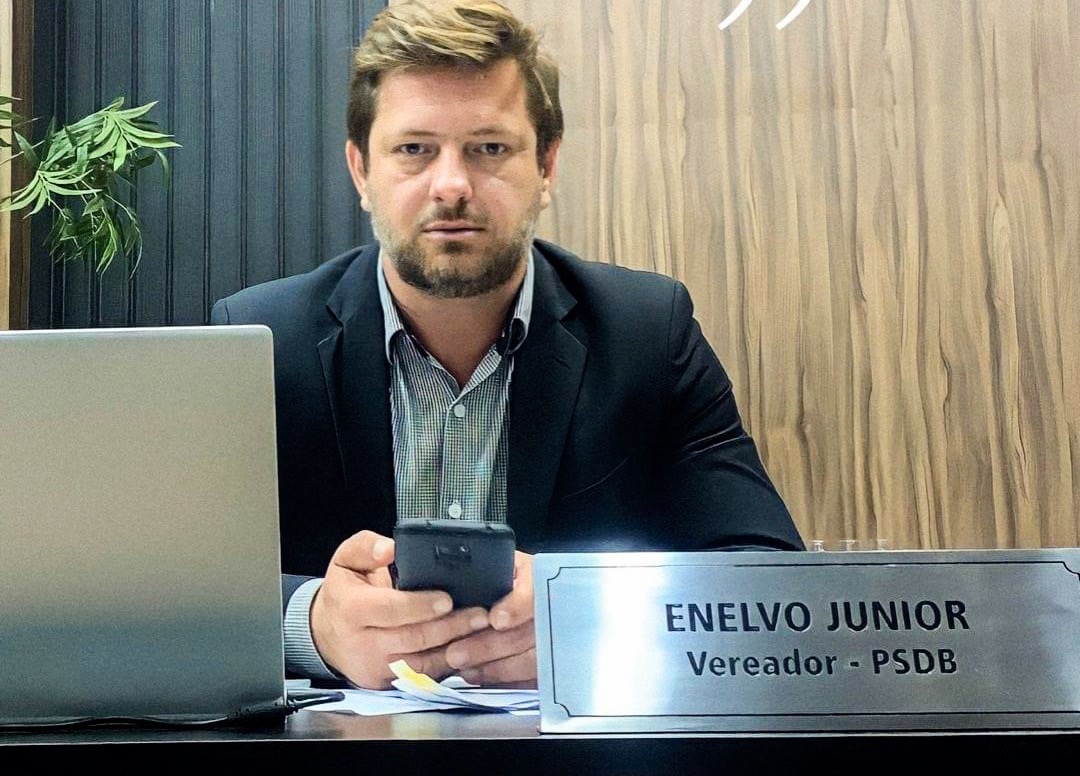 Enelvo J&uacute;nior pode responder por quebra de decoro na comiss&atilde;o de &Eacute;tica da C&acirc;mara