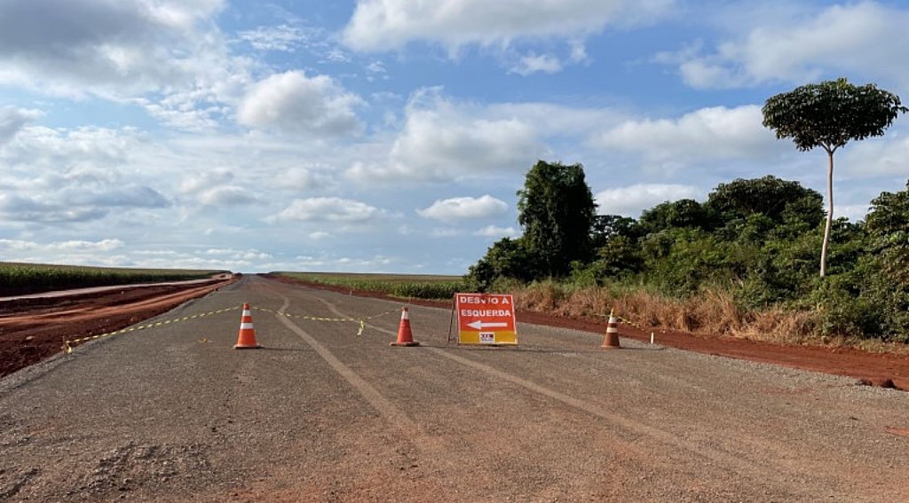 Obra da MS-162 que vai ligar Maracaju &agrave; Dourados avan&ccedil;a para receber capa de asfalto