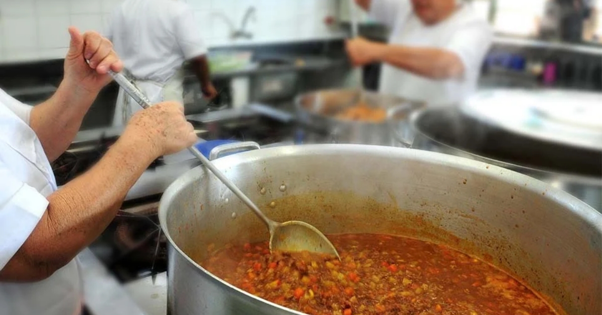 Escola Sidr&ocirc;nio faz Preg&atilde;o Presencial para aquisi&ccedil;&atilde;o de alimentos da agricultura