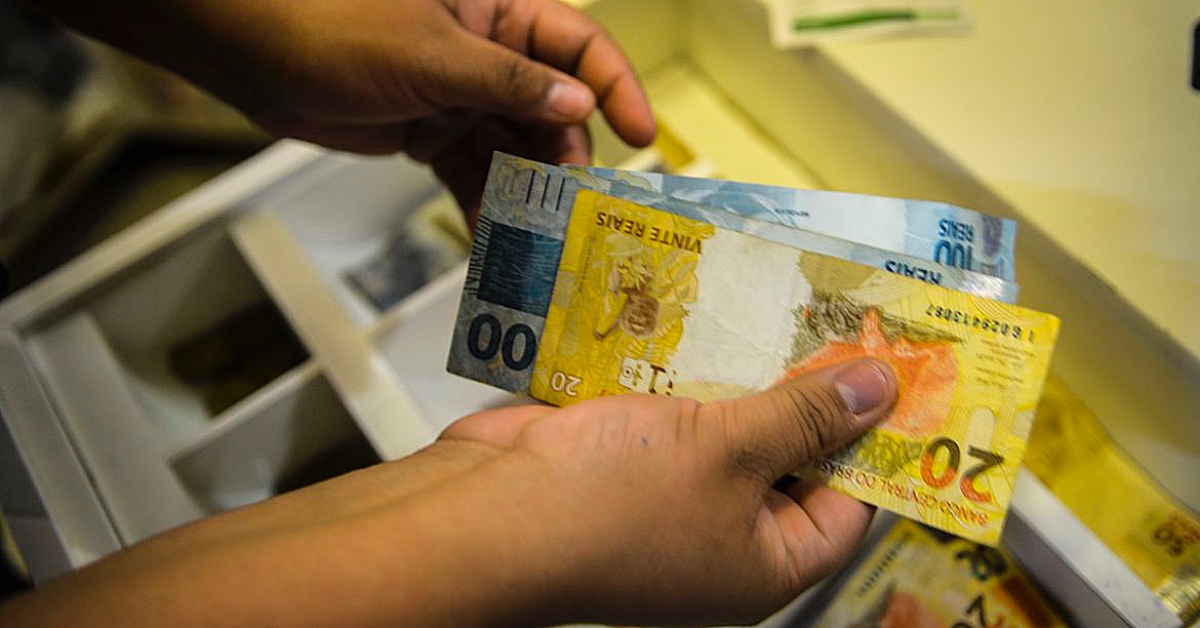 Benefici&aacute;rios com NIS final 5 recebem hoje Aux&iacute;lio Brasil