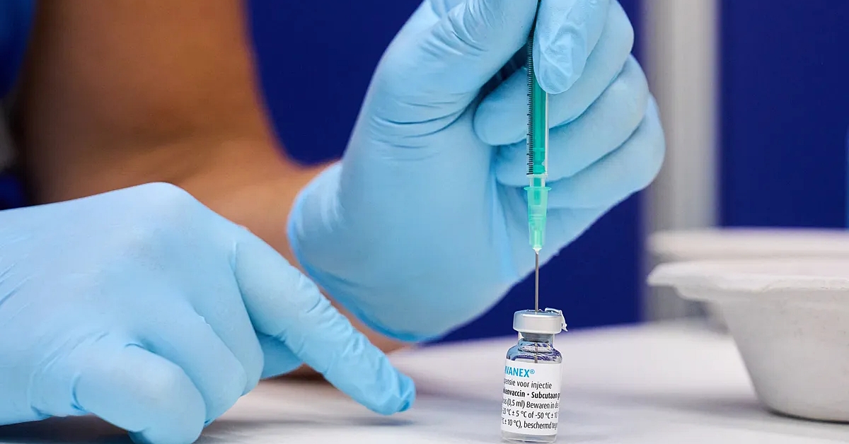 Brasil recebe 1&ordm; lote de vacinas contra a var&iacute;ola dos macacos