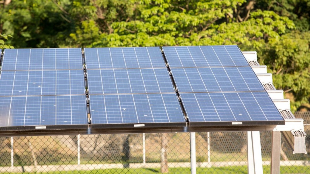 Aumento do consumo de energia solar traz proje&ccedil;&otilde;es otimistas ao setor