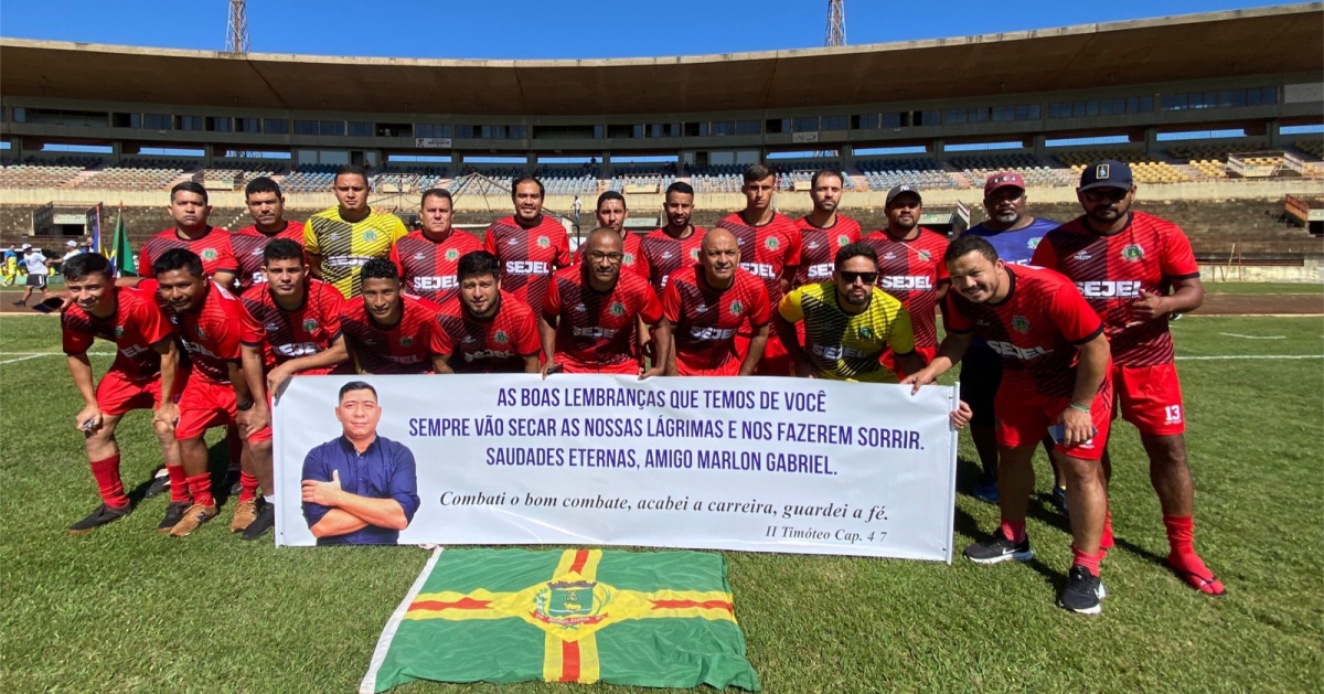 Equipe homenageia Marlon antes da abertura da 3&ordf; fase da Copa Assomasul