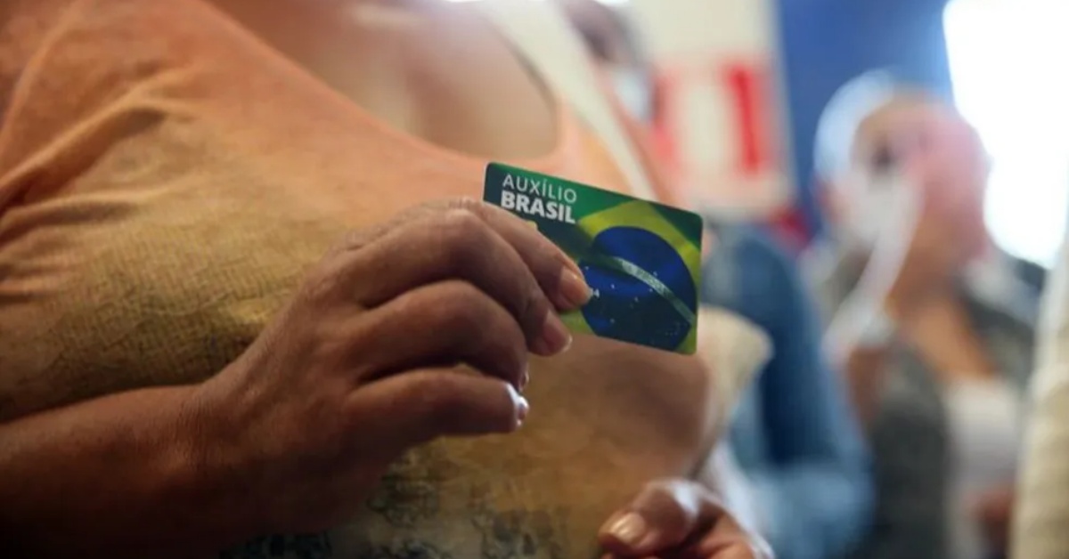 Aux&iacute;lio Brasil: se eu conseguir um emprego, perco o benef&iacute;cio?