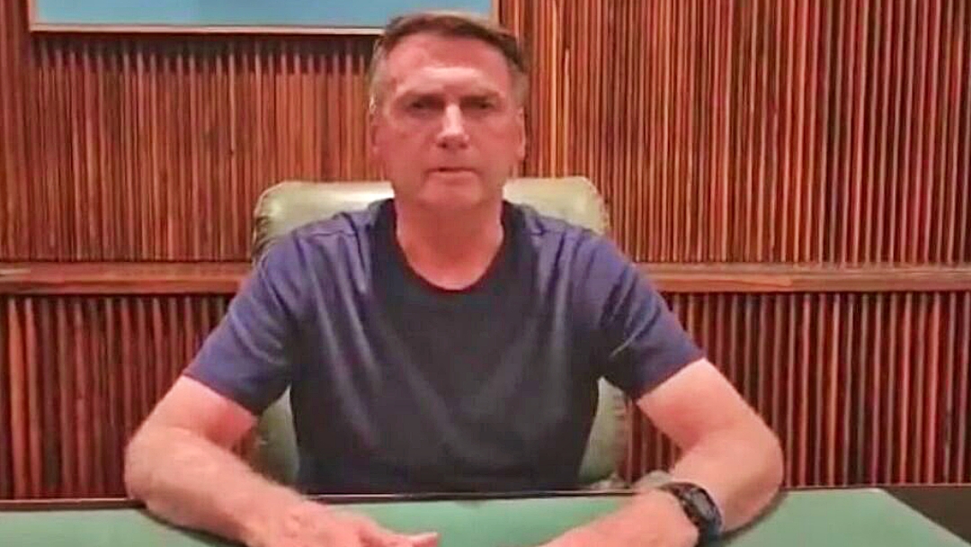 Em v&iacute;deo, Jair Bolsonaro pede desobstru&ccedil;&atilde;o de rodovias