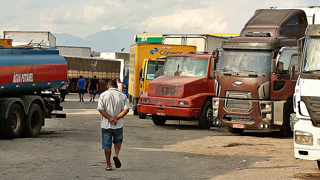 &Uacute;ltima parcela dos aux&iacute;lios Caminhoneiro e Taxista ser&aacute; paga hoje