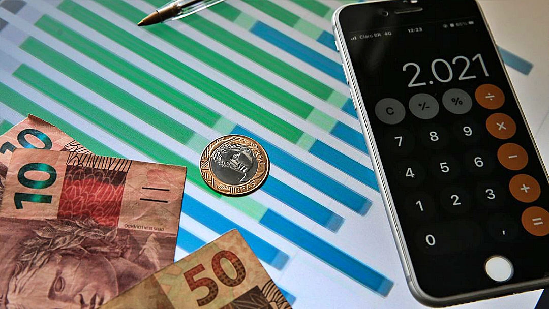 Mercado reduz expectativa de inflação para 5,79%