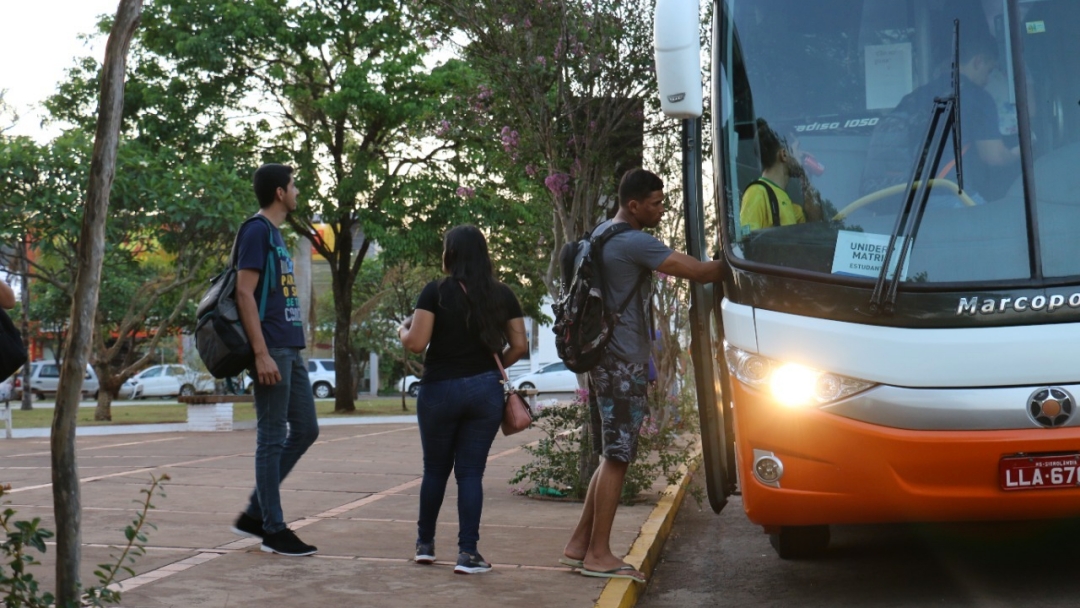 Gest&atilde;o do transporte universit&aacute;ria voltar&aacute; ter parceria da Prefeitura e Associa&ccedil;&atilde;o