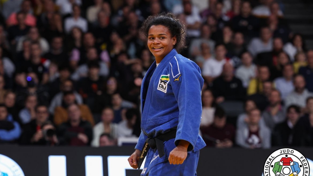 Ellen Froner garante bronze para o Brasil no Grand Slam de Paris