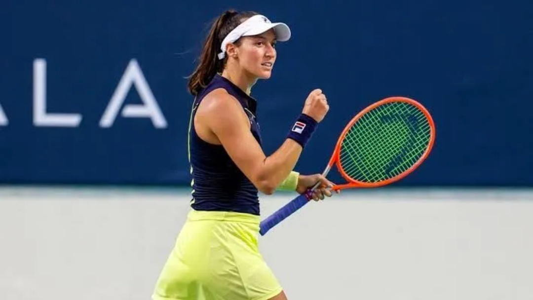 Tenista Luisa Stefani vence de virada e conquista WTA 500 