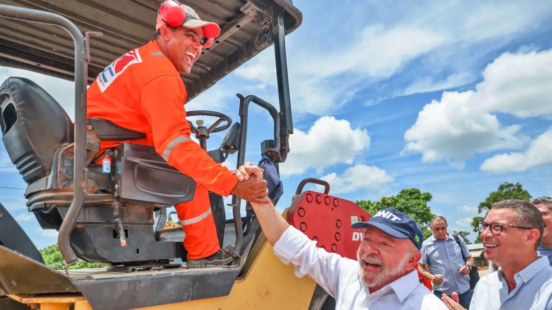 Governo Lula retoma 453 obras em estradas