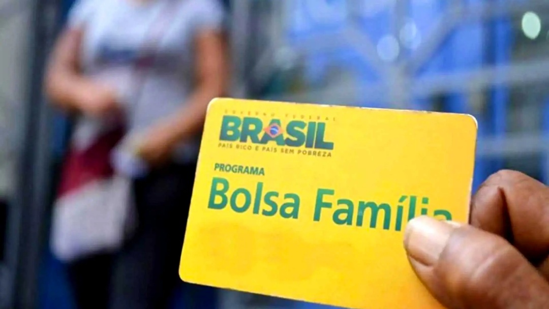 Quase 600 fam&iacute;lias s&atilde;o exclu&iacute;das do Bolsa Fam&iacute;lia