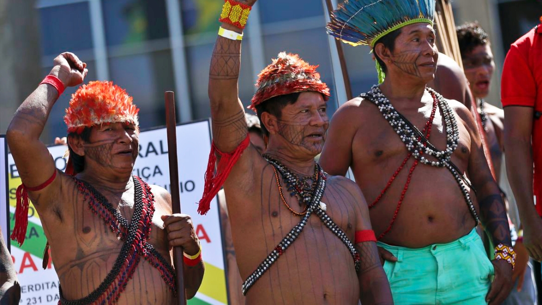 Lideran&ccedil;as ind&iacute;genas pedem prote&ccedil;&atilde;o contra retalia&ccedil;&otilde;es de garimpeiros